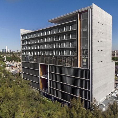 Voco Guadalajara Neruda, An Ihg Hotel Exterior photo